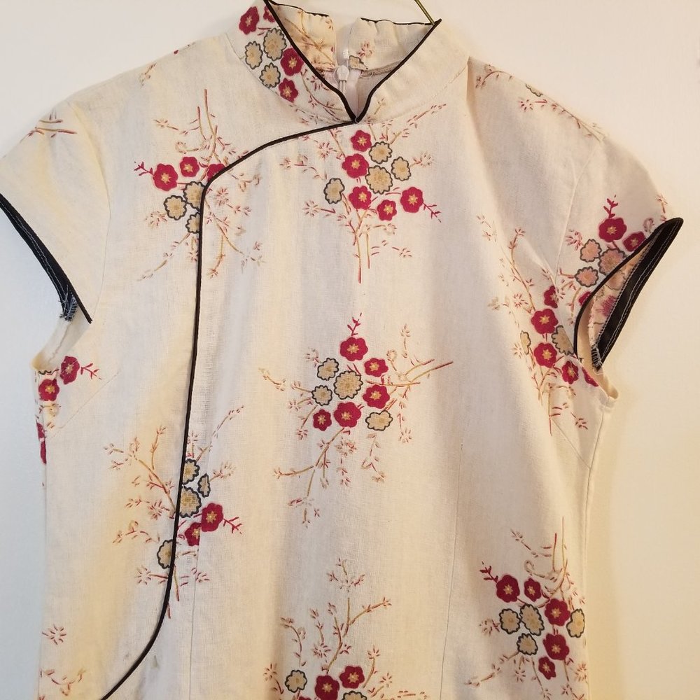 Custom Dress - Picture 4 of 6